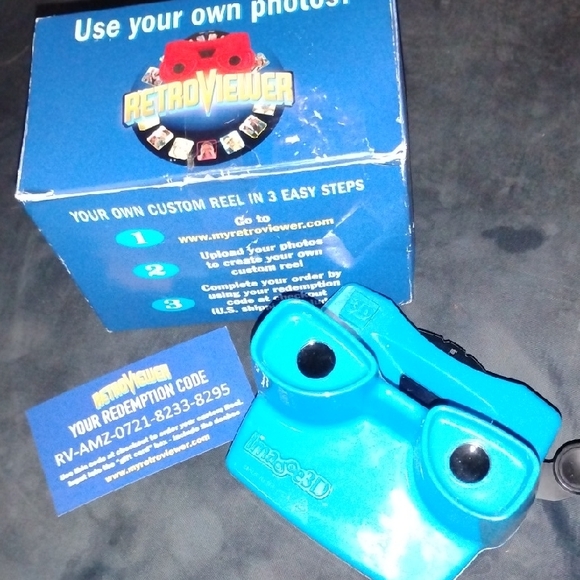 RetroViewer Blue - Picture 1 of 3